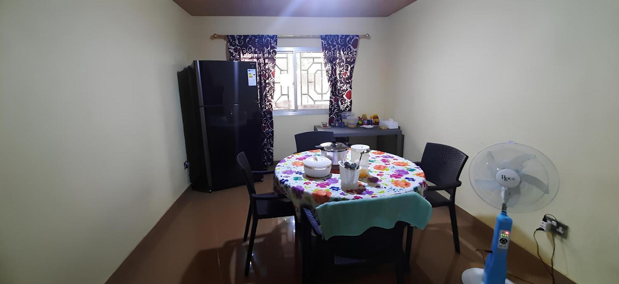 Yogi Home Stay Near Freetown Airport Exterior foto